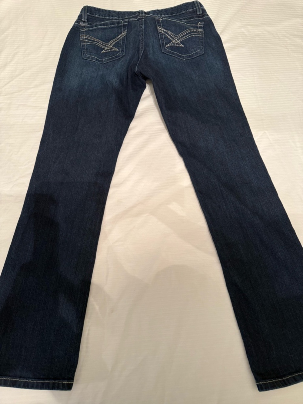 Cinch Women’s ADA Jeans; only worn twice; 32” inseam; size 30/9L - Picture 2 of 5